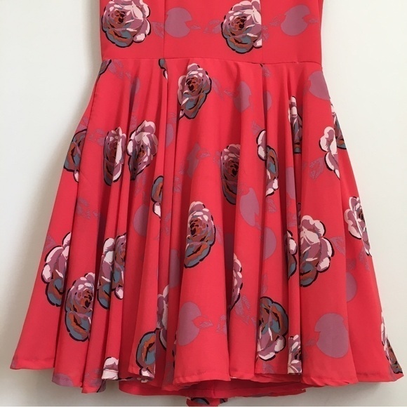Maison Jules Red Floral  Sleeveless Floral pleated Fit & Flare Dress - Picture 7 of 16